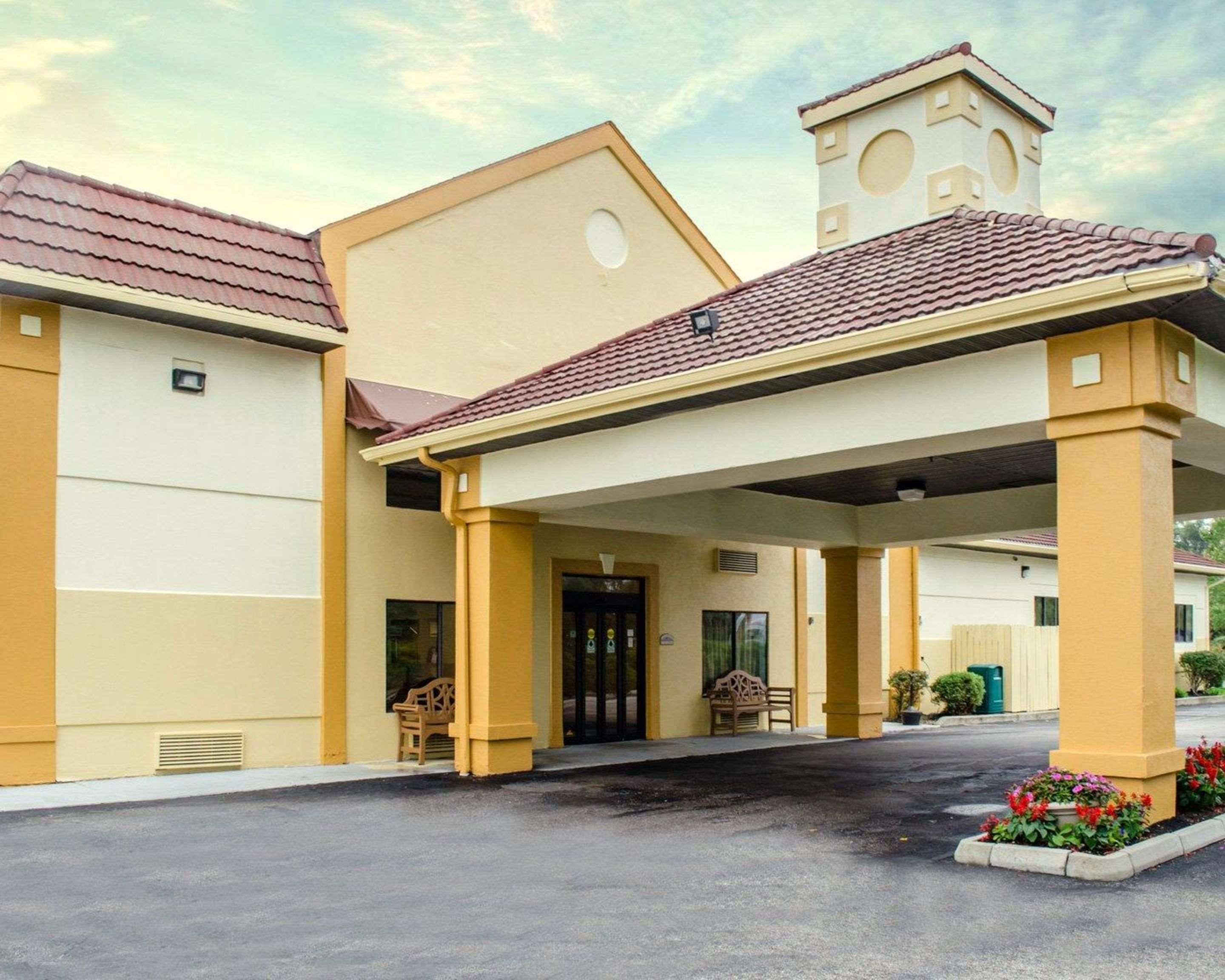 Quality Inn & Suites Medina - Akron West Exterior foto